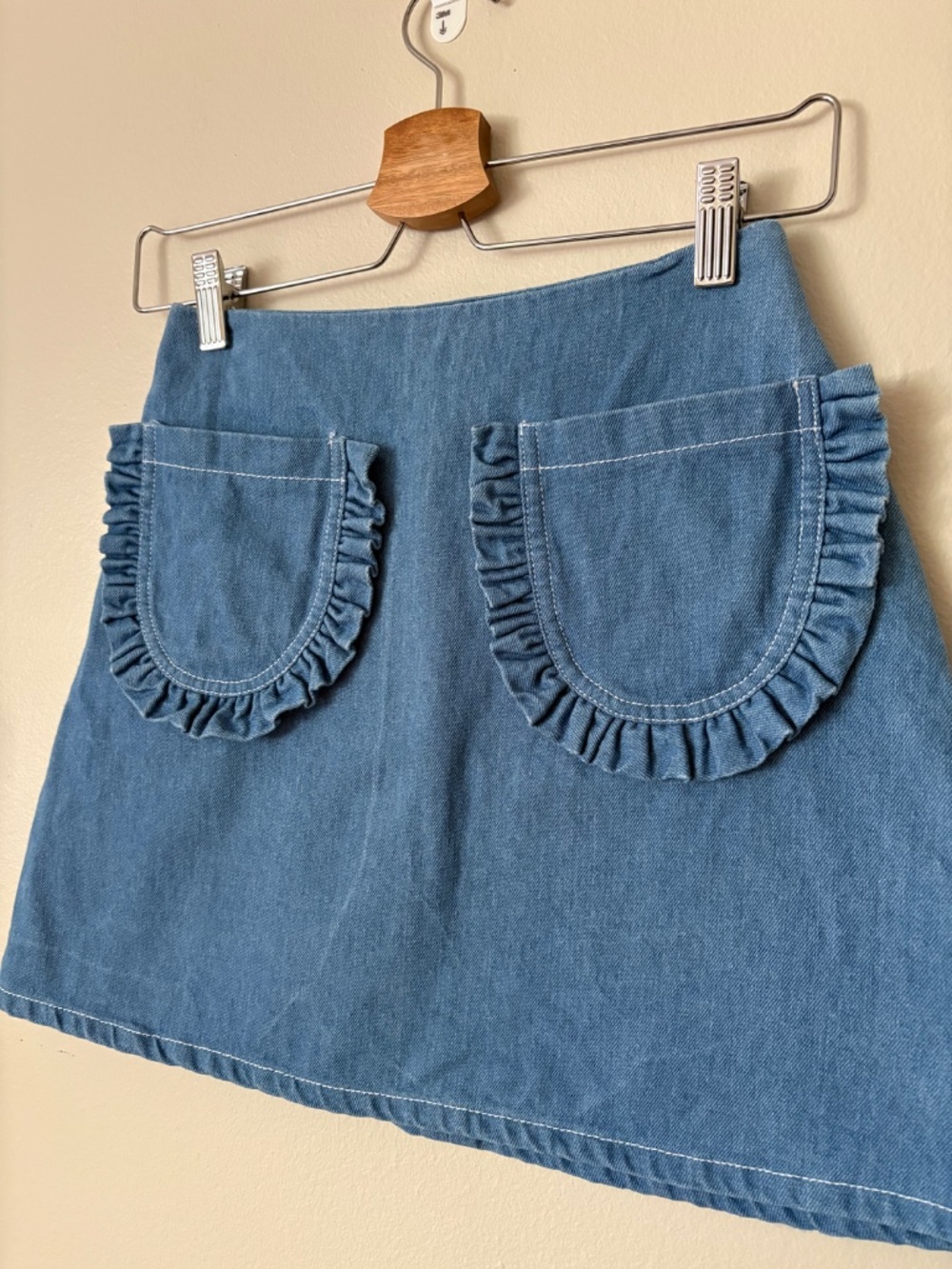 Eliza Faulkner Made in Canada Tate Denim Skirt with Pockets - Picture 3 of 6